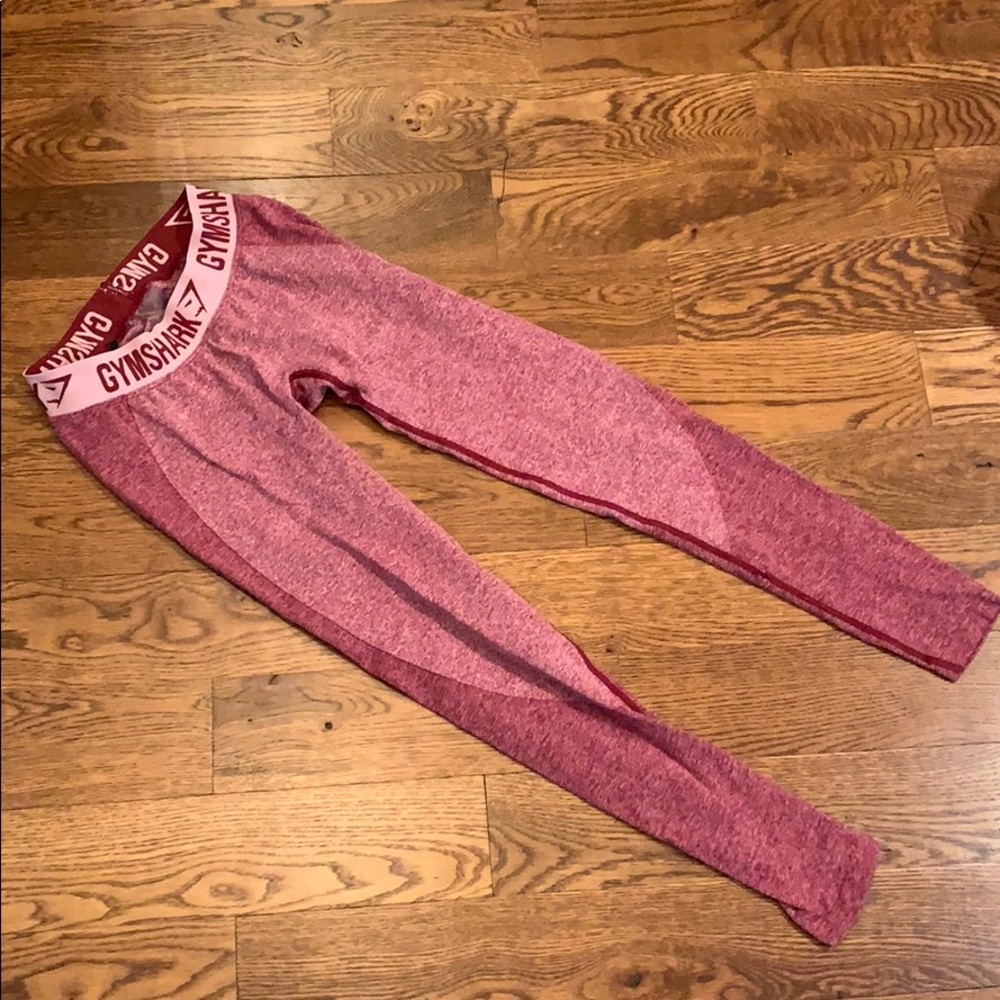 Gym shark berry flex leggings